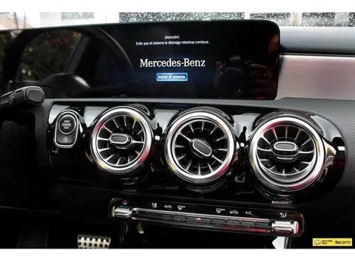 Mercedes Benz A200 1.4 Amg Sedan 2023