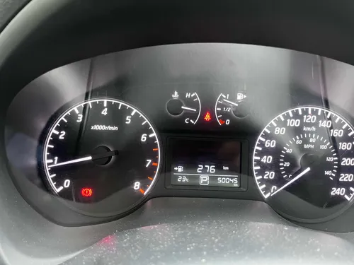 Nissan Sentra 1.8 B17 Fl Sense