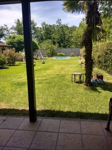 Imagen 2 de 15 de Excelente Casa Quinta En La Reja - Gran Parque Y Piscina