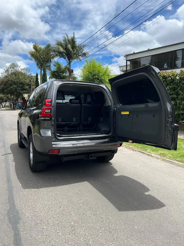 Toyota Prado Sumo 2012 2.7cc Gasolina Actualizada