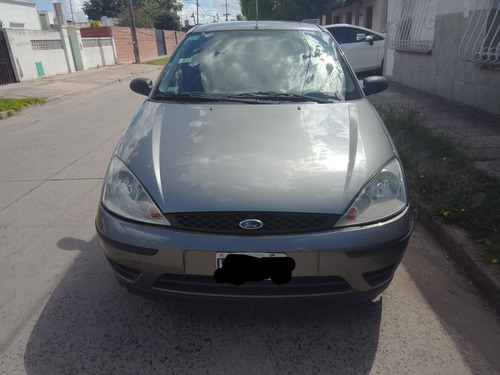 Ford Focus 1.8 I Ambiente Mp3