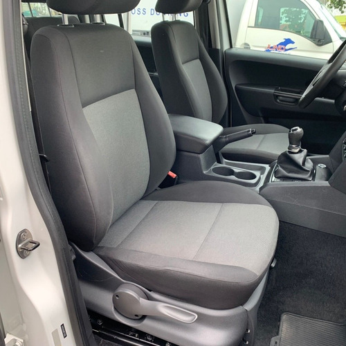 Imagem 8 de 12 de Volkswagen Amarok 2017 2.0 S Cab. Dupla 4x4 4p