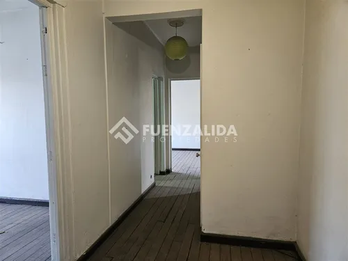 Venta,departamento Antiguo,en Santiago,2dormitorios.