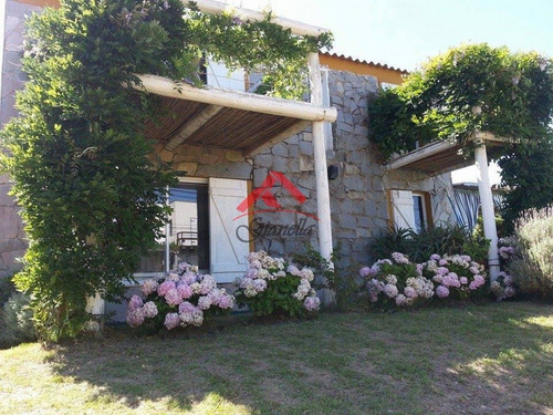 Casa En Manantiales - Ref: 1109