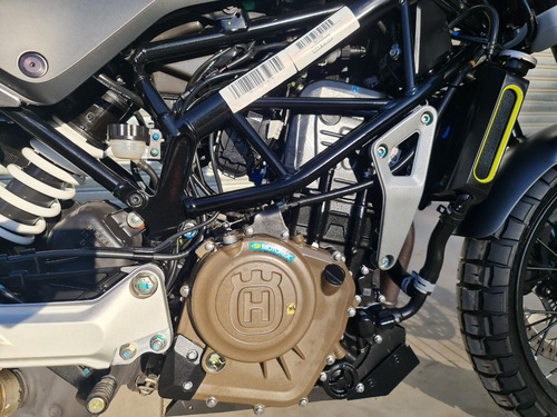 Imagen 5 de 13 de Husqvarna Svartpilen 401 Transferida