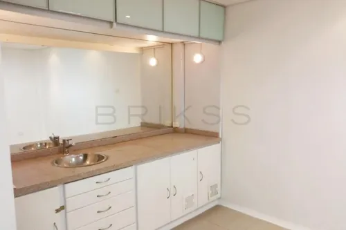 Consultorio En Venta En Marly. Cod V5202