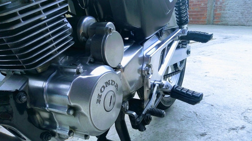 Imagem 6 de 7 de Honda Cbx Strada