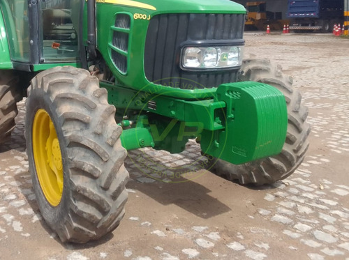 Trator Agrícola John Deere 6100j Ano 2022 Com 1.308 Horas