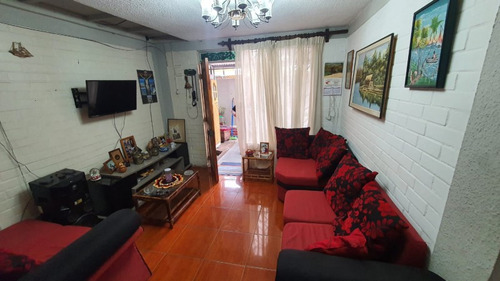 Amplia Casa En Puente Alto, Santigo Manadier