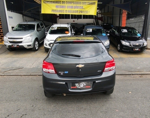 Imagem 4 de 9 de Chevrolet Onix Hatch Joy 1.0 8v Flex 2018 Tl Multimarcas