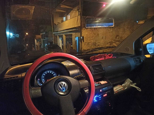 Imagem 3 de 8 de Volkswagen Fox 2010 1.0 Vht Total Flex 3p