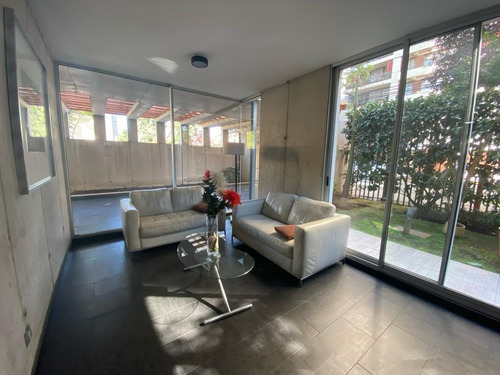 Se Vende Depto 2d, 2b, Excelente Conectividad, Ñuñoa