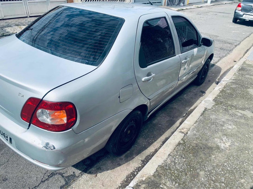 Fiat Siena 2005 1.0 Elx 4p
