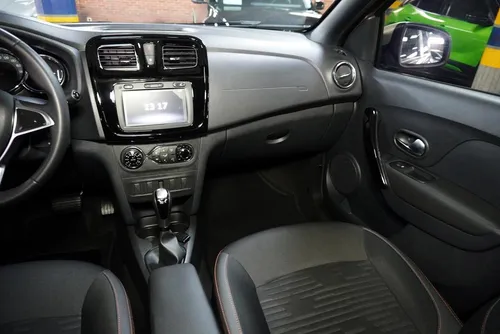Renault Stepway 1.6 Intense Automática