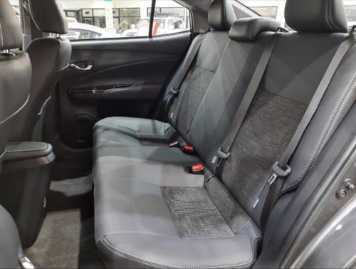 Imagen 11 de 11 de Toyota Yaris S Manual 2022 Saúl