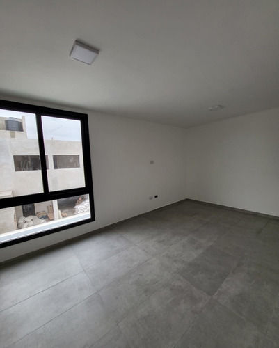 Imagen 3 de 25 de Colinas De Manantiales, Duplex En Venta De 2 Dormitorios, Patio, Asador, Amplio