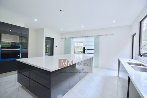 Imagen 14 de 30 de Lomas De Las Palmas - Casa En Venta / House For Sale