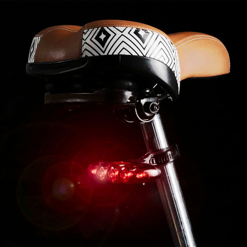 Luz Led Trasera Roja Jy-358
