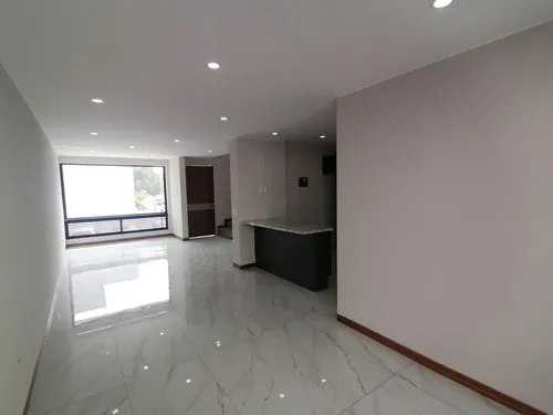 Increíble Casa Con Alberca Y Salón De Eventos