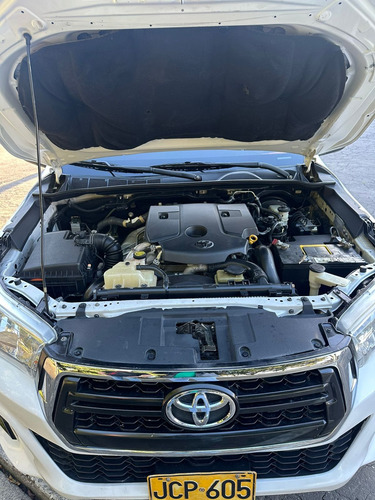 Toyota Hilux 2.4l 4x4