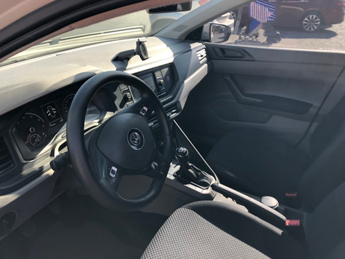 Imagen 14 de 21 de Volkswagen Polo 2018 1.6 Msi Trendline