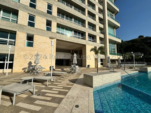 Apartamento En Alquiler En Lomas De Las Mercedes  Cód 24-19802  Adp 