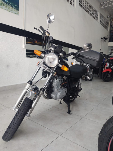 Suzuki Intruder 125
