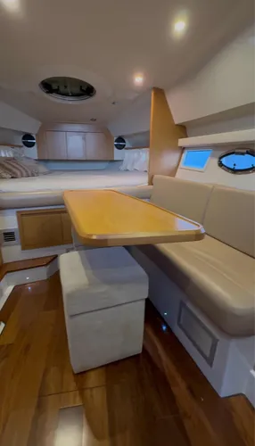 Crucero Klase A 34 Ht Con Volvo 300 Hp Año 2016 Grupo Ac Cal