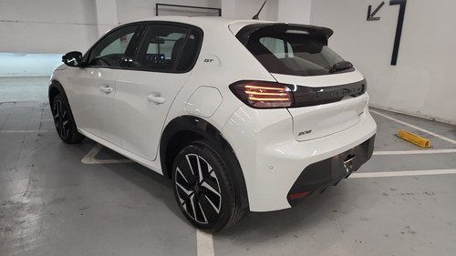 Peugeot 208 1.0T Gt