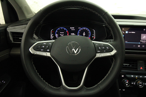 Volkswagen Taos 1.4 Tsi Highline At