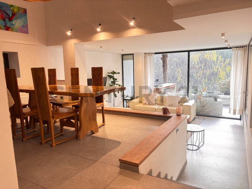 Departamento Duplex En Arriendo,  3d-3b 2 Est , Lo Barnechea