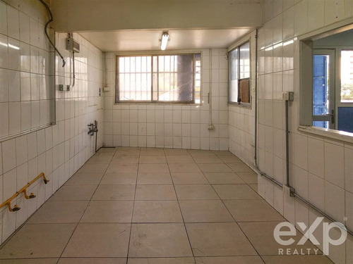 Arriendo Local Comercial En Calle Uno Norte Poniente