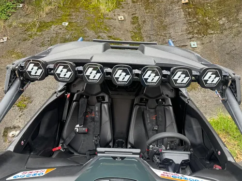 Can Am Maverick R 2024-muchos Extras