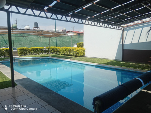 Excelente Casa En Fraccionamiento Jacarandás Morelos