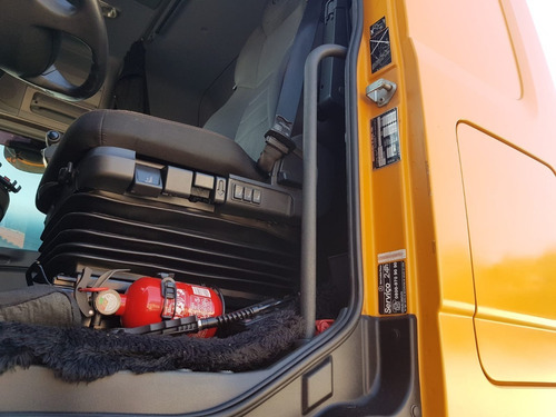 Imagem 6 de 15 de Mercedes Actros 2546