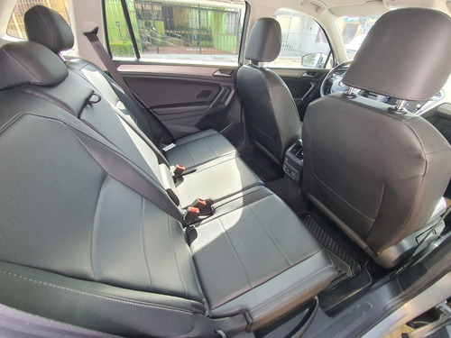 Imagen 9 de 15 de Volkswagen Tiguan Comfortline Dgs