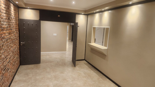 Alquiler Local Comercial 2 Plantas 680m2 Totales, Ideal Oficinas Brazo Oriental