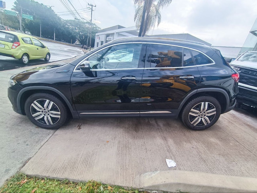Mercedes-Benz Clase Eqa 0.0 300 4Matic