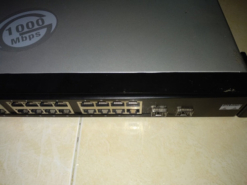 Linksys (cisco) Sr2024 24-port 10/100/1000 Gigabit Switch (Usado)