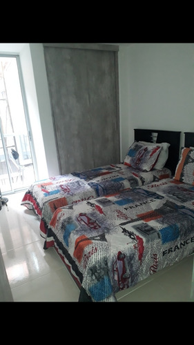 Apartamento Amoblado En Laureles Habitaciones