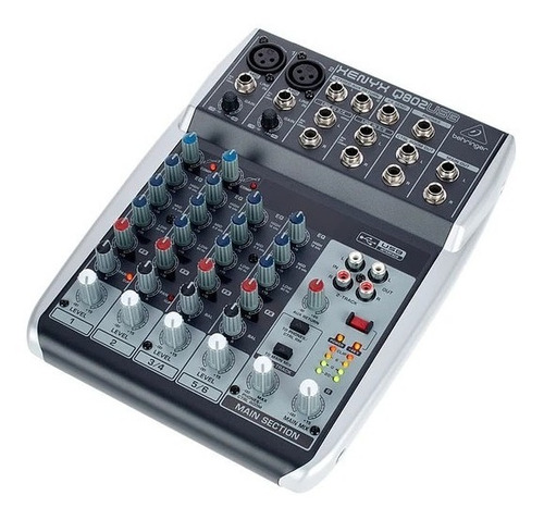 Behringer Xenyx Q802usb - Mezclador