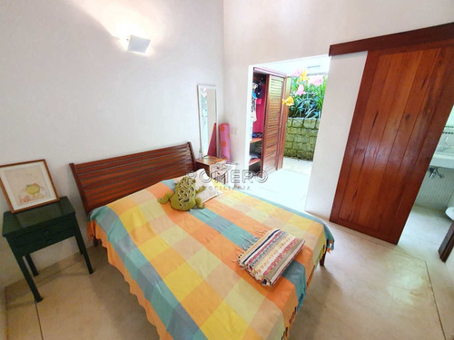 Casa Com 3 Dorms, Praia Do Pulso, Ubatuba - R$ 3.5 Mi, Cod: 1492 - V1492