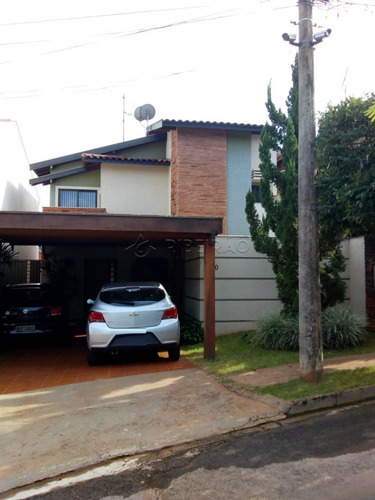 Imagem 1 de 10 de Casas - Ref: V2274