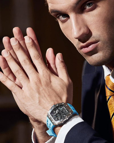 Reloj Tsar Bomba Tonneau Analógico Para Hombre, 50 M, Resist