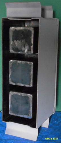 Imagen 5 de 6 de Molde O Formaleta Para Bloques De Concreto.