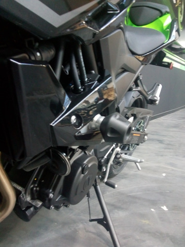Imagen 17 de 25 de Kawasaki Z400 0km Financiacion Disponible Sobre Contado Ya!