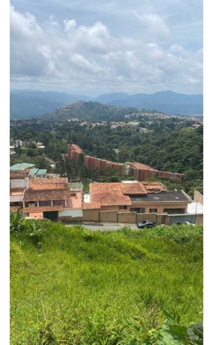 En Venta Terreno 1756m2 La Lagunita 4218