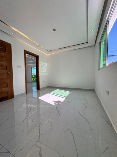 Vendo Casa Con Piscina En Prado Oriental