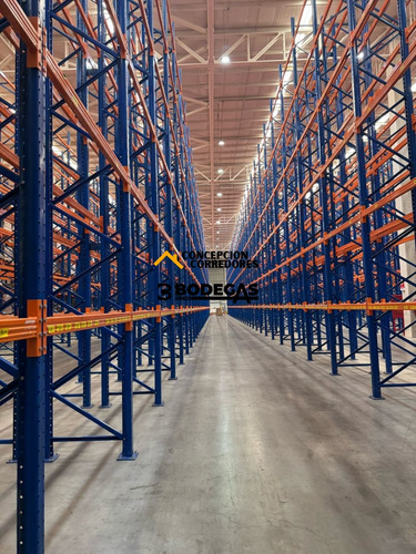 Arriendo Bodega De 11.872 M2 En Mc Aeroparque, Pudahuel.