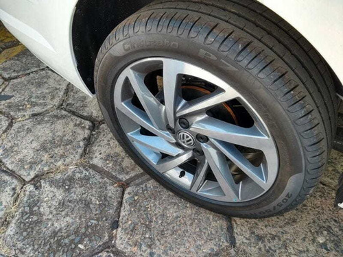 Volkswagen Virtus Highline 200 Tsi